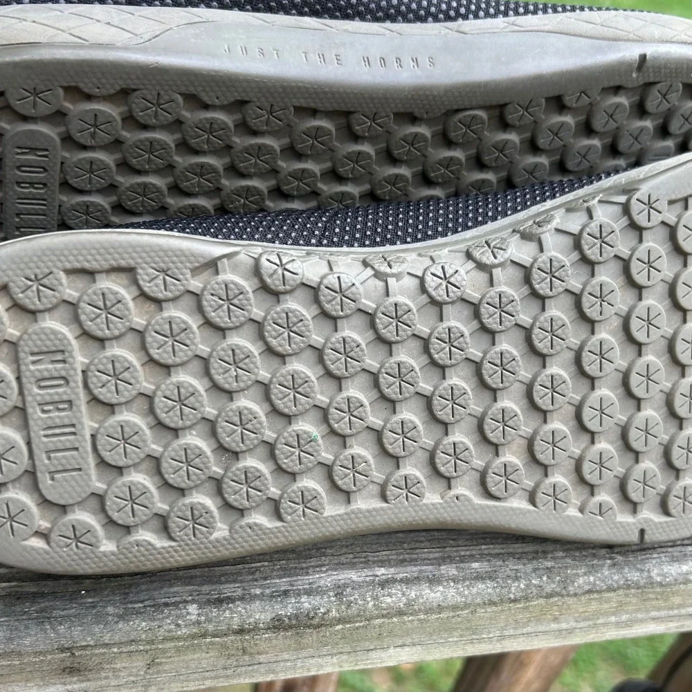 NOBULL Mid Trainer Sneakers‎ 10.5 Black Training Gym Crossfit Gorpcore